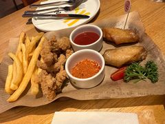 -菲滋意式餐厅(富阳东方茂店)