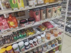 -阳光小玛特便利店(华府天地购物中心店)