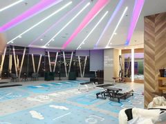 -美航国际健身(北京华联店)