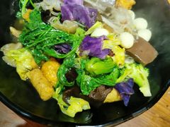 -万记麻辣烫国展总店