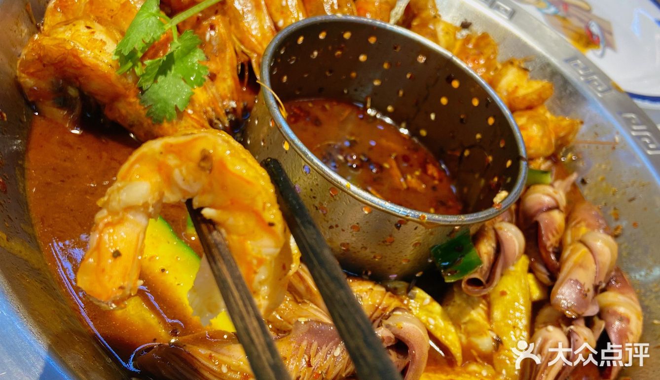 立马安排上了 他家的虾超级新鲜而且只只饱满肉质特别新鲜