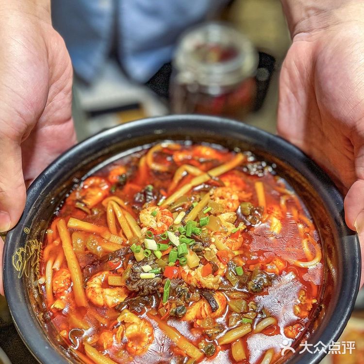 武汉｜想一百个夏天文案，都不及一顿小龙虾💗