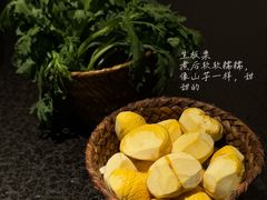 -三出山火锅(万象天地店)