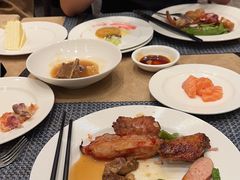 -怡聚轩全日制自助餐厅(大中华喜来登酒店)