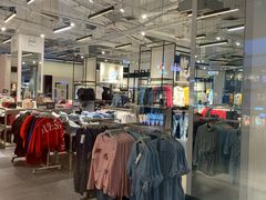 -Gucci(首创奥特莱斯店)