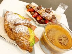 牛油果火腿芝芝-Something For(中洲湾店)