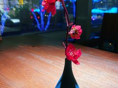 -蜜桃餐厅·伴山(湖滨商业街店)