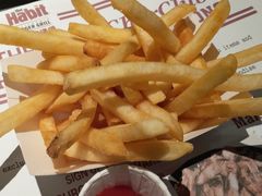 -The Habit Burger Grill 哈比特汉堡(复兴soho店)