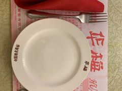 餐具摆设-华梅西餐厅(哈尔滨中央大街店)