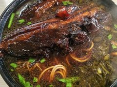 -小龙大肉面馆