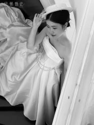 -欣薇婚纱(新源乐汇城店)