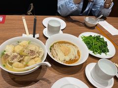 -鼎鼎香·港式火锅(北京SKP店)