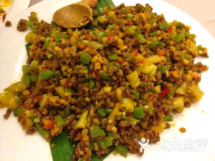 三姐家乡菜酸木瓜炒牛肉沫图片-北京云南菜-大众点评网