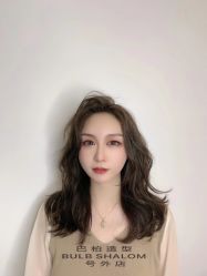-BULB STUDIO 巴柏明星发型工作室