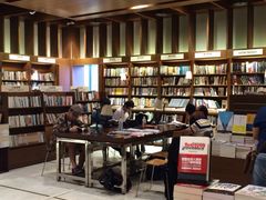 iphone_upload_pic-诚品(信义店)