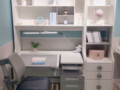 -康朴乐儿童学习桌椅(蓝色港湾店)