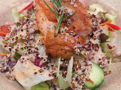 地中海鸡肉藜麦沙拉-西语·炭烧牛排(卓越中寰店)