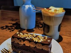 -ZAZA.CAFE.BAR