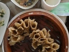 -清宫宴酒楼·计氏松枝包子