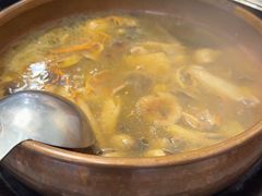 -阿山卓·野生菌火锅·纳西火塘烤肉