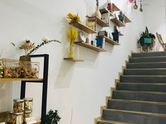 -洪小凡(钱塘明月店)