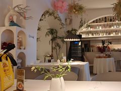 -春树下·树屋花房西餐厅(罍街AS1980店)