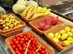 -来龍儿鲜切牛肉自助老火锅