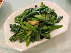 鲮鱼炒菜心-宜宾海鲜酒家·二十九年老字号