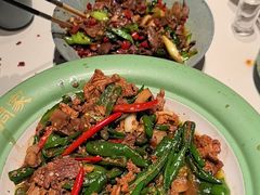 -老周家酱卤猪蹄私房菜(克拉玛依西街店)