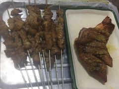 -喝丢一只鞋海鲜烧烤·海肠捞饭(文体街店)