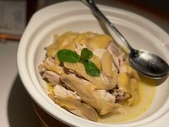 招牌盐蒸鸡-话梅·客家小厨(东门店)