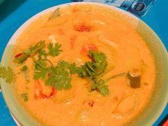-Thiw Soen Seafood Restaurant