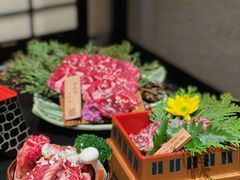 -山川小町·极番烧肉(新地假日广场店)