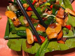 -云海肴·汽锅鸡·云南代表菜(浦江欢乐颂店)