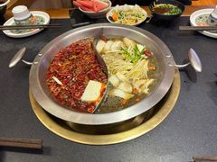 -沸炉重庆老火锅(军事博物馆店)