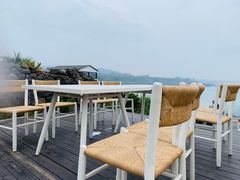 -Cafe Aewol Monsant