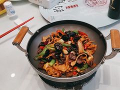 -香山湖家家宴(中山陵店)