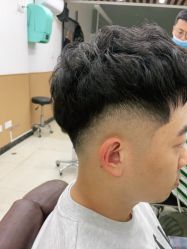 -纯剪男士理发馆·烫染专业店