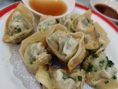 生煎馄饨-小实惠嘉(威海路店)