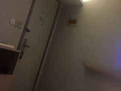 -如家酒店(上海外滩南京路人民广场地铁站店)