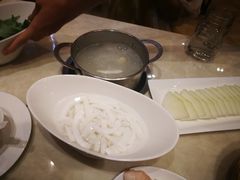 新鲜椰肉-海南椰子鸡餐厅(三亚湾红树林店)