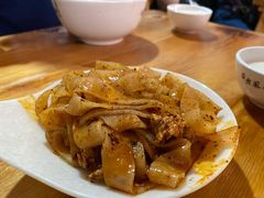 擀面皮-老鳯府豆花泡馍(第五大道店)