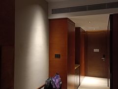 -广州汇华希尔顿逸林酒店