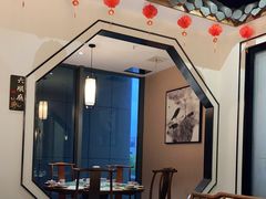 -大城小院饭店(博隆广场虹桥店)
