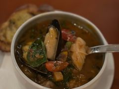 -卡佩罗意大利餐厅及酒吧Al Cappello Trattoria