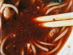 -珀玉莲花白米线店