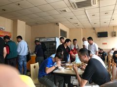 大堂-洪峰浩老北京烧饼夹肉(角门路店)