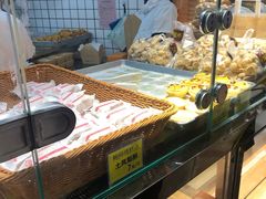 自助取餐区-鲍师傅糕点(国金街店)