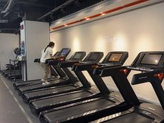 -乐刻运动健身(同曦假日百货店)