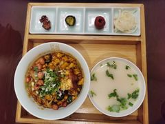 精肥肠葫芦-春发生饭店·非遗(南院门店)